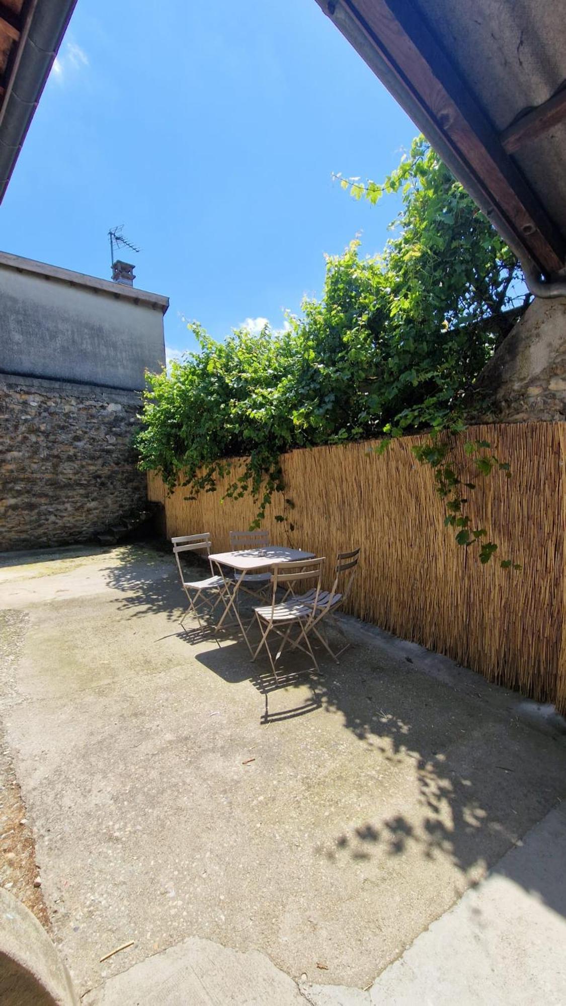 Le Bourg Apartment Lagnieu Luaran gambar